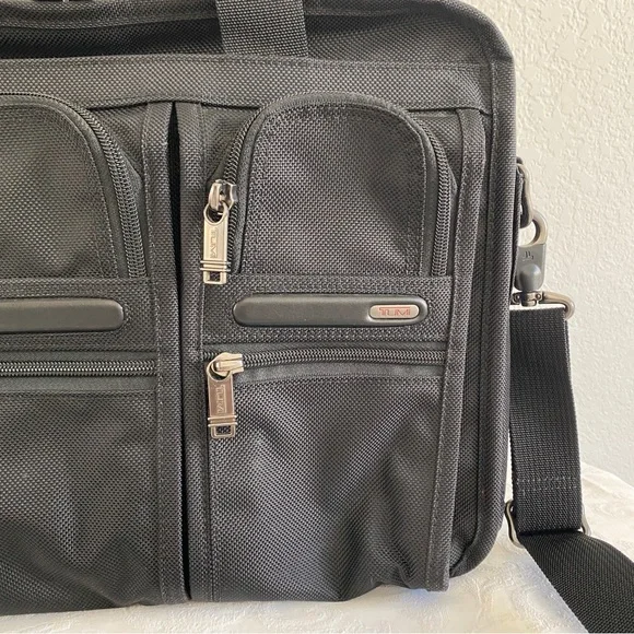 Tumi expandable laptop briefcase